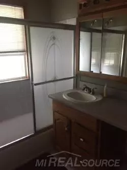 22046 Cushing, Eastpointe, MI 48021 photo 13