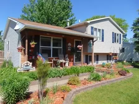 314 White Oak, Perry, MI 48872 photo 1