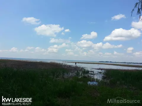 7317 Dyke, Algonac, MI 48001 photo 3