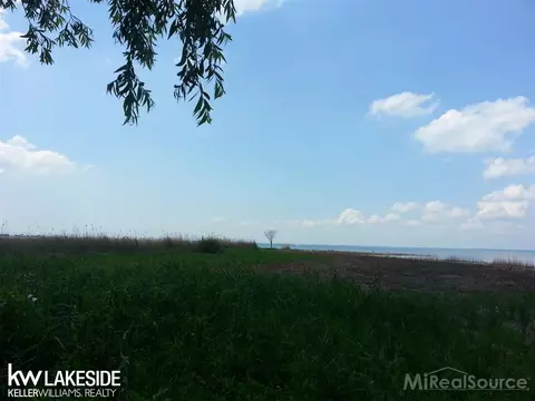 7317 Dyke, Algonac, MI 48001 photo 4