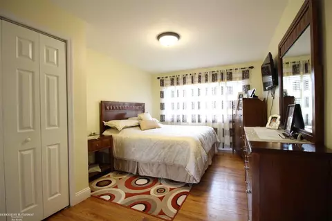 928 E Brickley, Hazel Park, MI 48030 photo 14