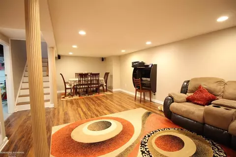 928 E Brickley, Hazel Park, MI 48030 photo 17