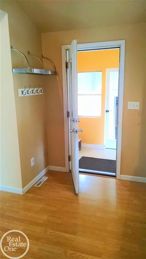 537 N 4th, Saint Clair, MI 48079 photo 13