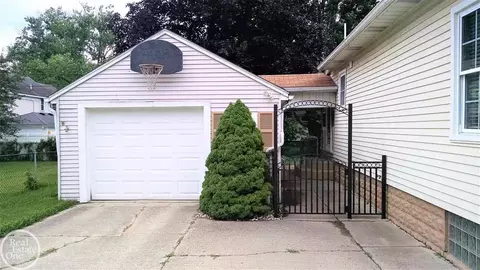 537 N 4th, Saint Clair, MI 48079 photo 39