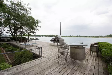 321 Edgewater, Algonac, MI 48001 photo 32