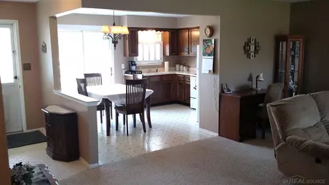 11625 Kenneth, Warren, MI 48093 photo 8