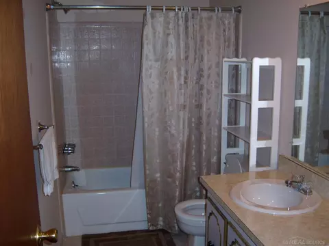 11625 Kenneth, Warren, MI 48093 photo 25
