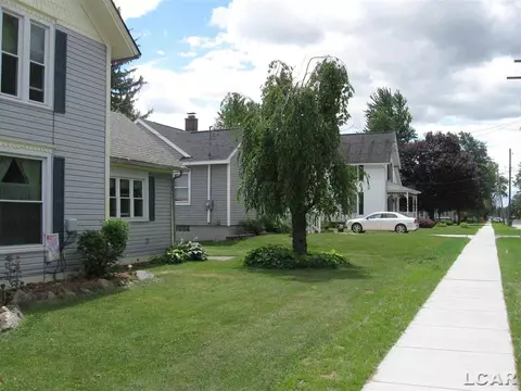 408 N Main, Britton, MI 49229 photo 2