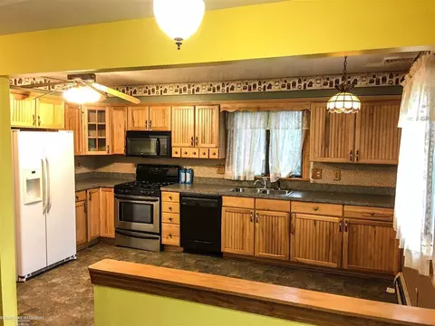 2170 Allington, Saint Clair, MI 48079 photo 6