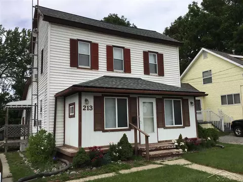 213 E Vienna, Clio, MI 48420 photo 1