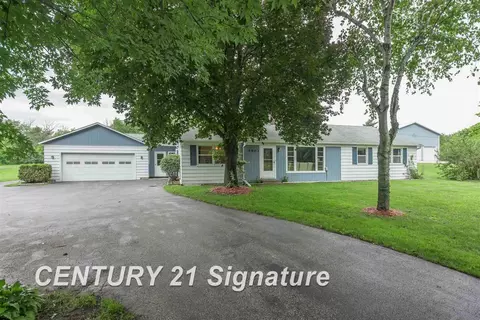 4803 E Riv, Freeland, MI 48623 photo 17