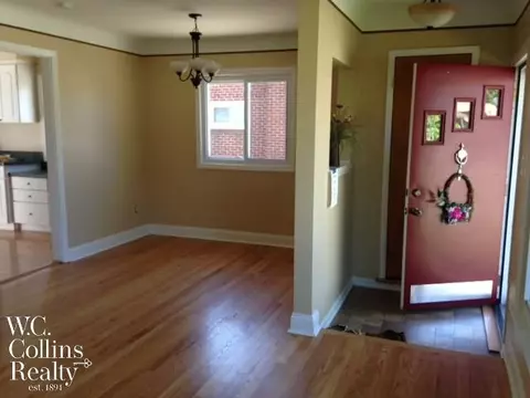 31200 Lyons Cir E, Warren, MI 48092 photo 5