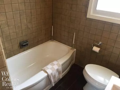 31200 Lyons Cir E, Warren, MI 48092 photo 25
