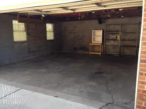31200 Lyons Cir E, Warren, MI 48092 photo 38