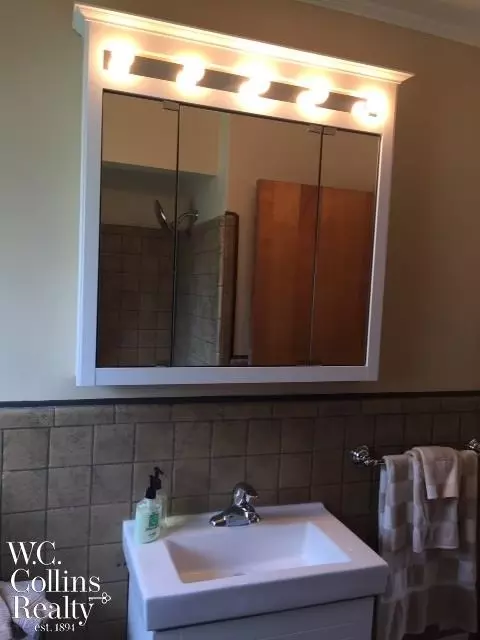 31200 Lyons Cir E, Warren, MI 48092 photo 23