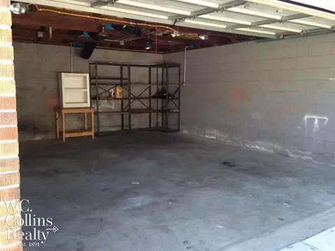 31200 Lyons Cir E, Warren, MI 48092 photo 37