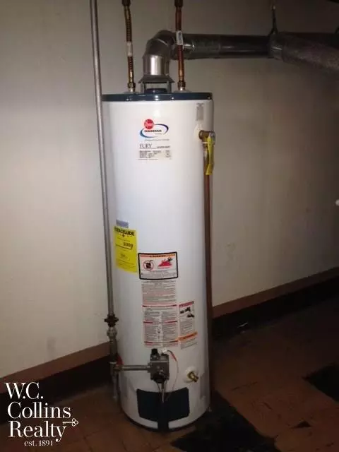 31200 Lyons Cir E, Warren, MI 48092 photo 33