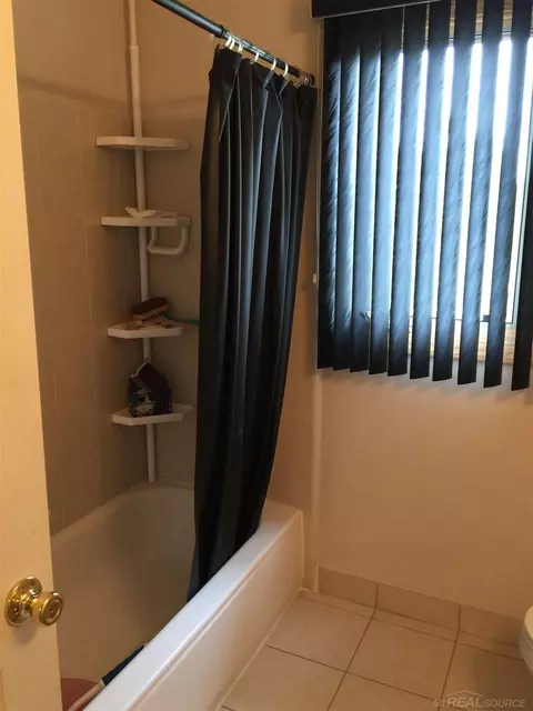 50461 Nagy Ct, Macomb, MI 48044 photo 31