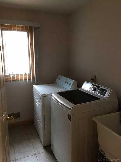 50461 Nagy Ct, Macomb, MI 48044 photo 33