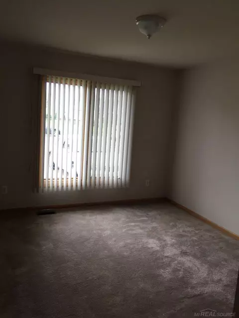 50461 Nagy Ct, Macomb, MI 48044 photo 22