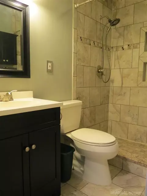 36292 Farmbrook, Clinton Township, MI 48035 photo 21