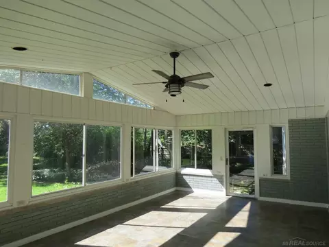 36292 Farmbrook, Clinton Township, MI 48035 photo 24