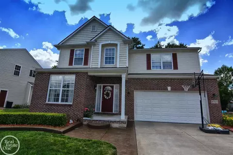 47883 Gloede, Macomb, MI 48044 photo 1