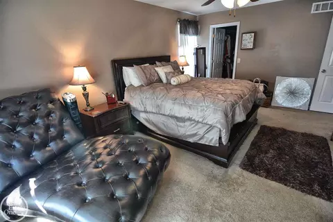 47883 Gloede, Macomb, MI 48044 photo 18