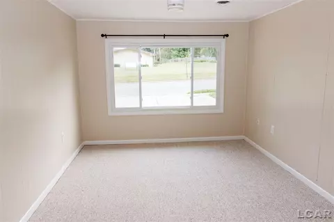232 Riverside, Adrian, MI 49221 photo 13
