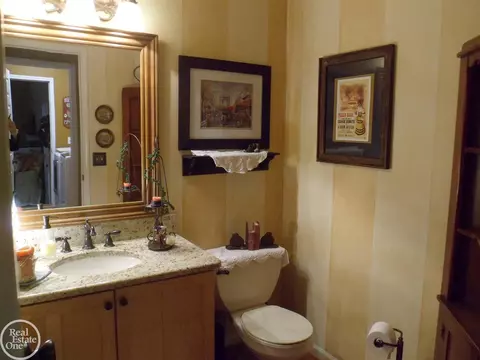 68 Evaline, Troy, MI 48085 photo 10