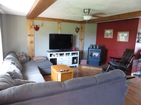 7149 E Cole, Bancroft, MI 48414 photo 7