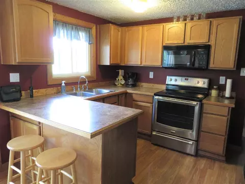 7149 E Cole, Bancroft, MI 48414 photo 4