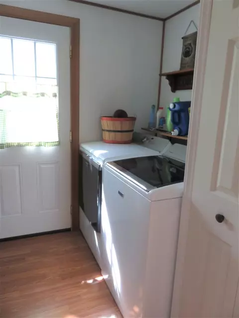 7149 E Cole, Bancroft, MI 48414 photo 9