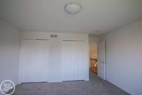20900 Ivy, Macomb, MI 48044 photo 16