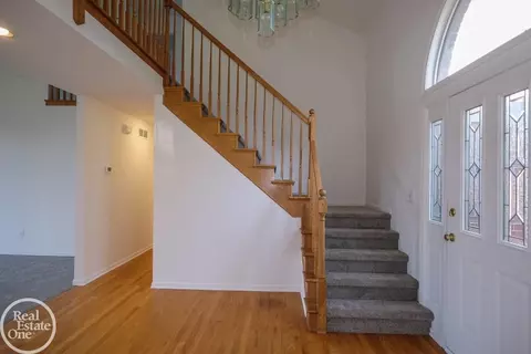 20900 Ivy, Macomb, MI 48044 photo 14