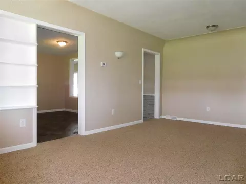 2803 Carson, Adrian, MI 49221 photo 6