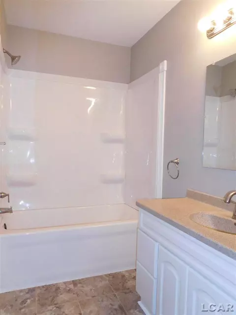 2803 Carson, Adrian, MI 49221 photo 10