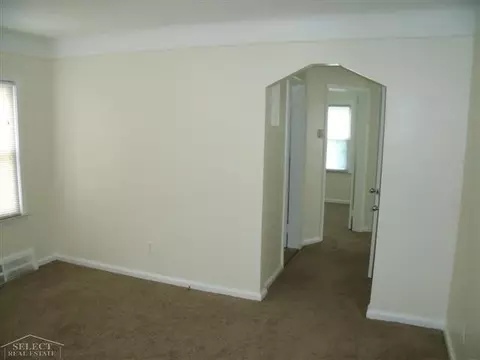 23148 David, Eastpointe, MI 48021 photo 6