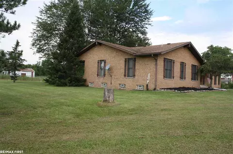 64655 North, Ray, MI 48096 photo 2