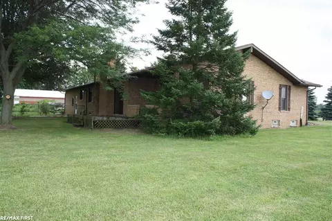 64655 North, Ray, MI 48096 photo 3