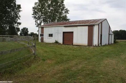 64655 North, Ray, MI 48096 photo 4