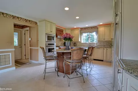5710 Jankow, Algonac, MI 48001 photo 9