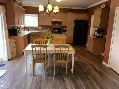20306 Alexander, Macomb, MI 48044 photo 2