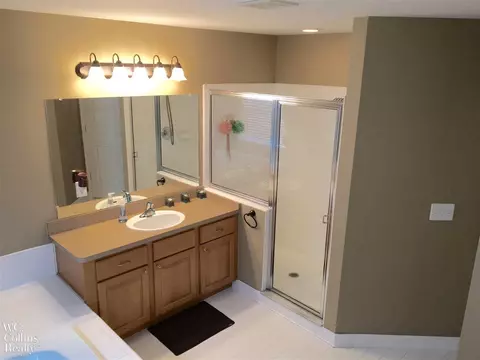 20306 Alexander, Macomb, MI 48044 photo 22