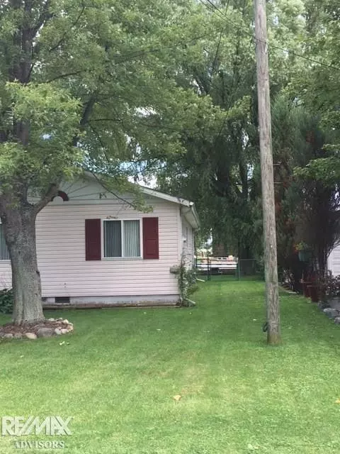 7307 Bealane, Algonac, MI 48001 photo 25