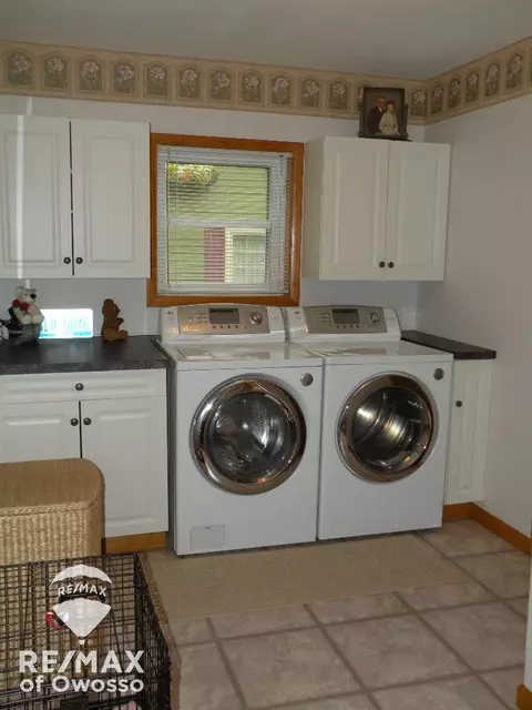 507 E Williams, Owosso, MI 48867 photo 12