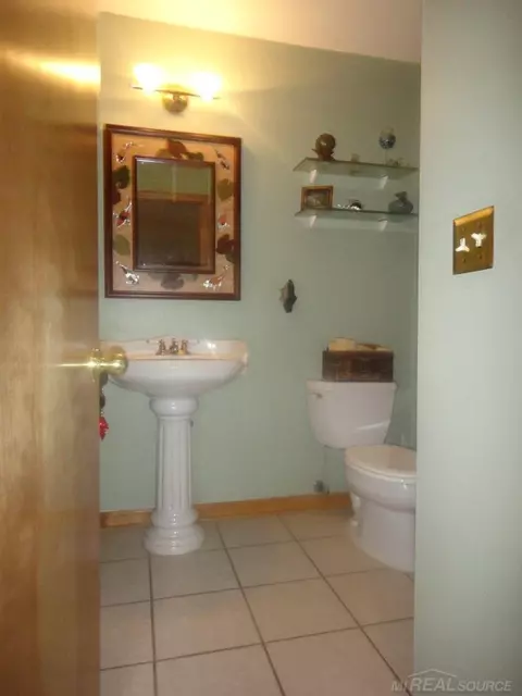 7230 Harbor, Algonac, MI 48001 photo 10