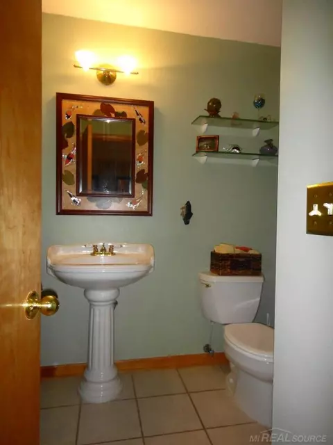 7230 Harbor, Algonac, MI 48001 photo 31