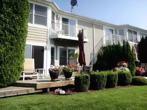 7230 Harbor, Algonac, MI 48001 photo 2
