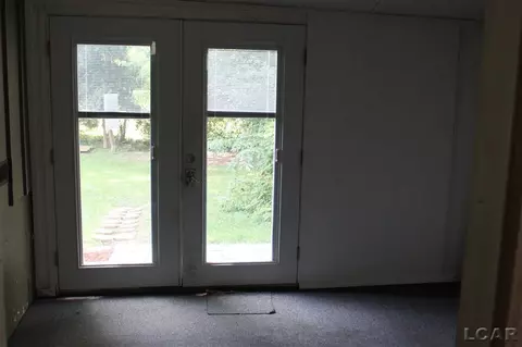 548 Budlong, Adrian, MI 49221 photo 11